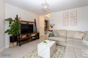 Sitting Room- click for photo gallery